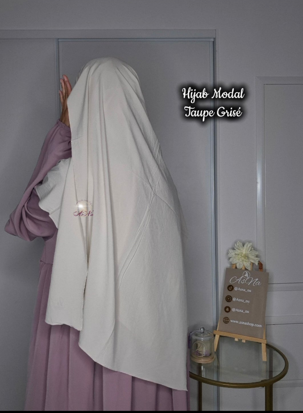 Hijab modal Larissa