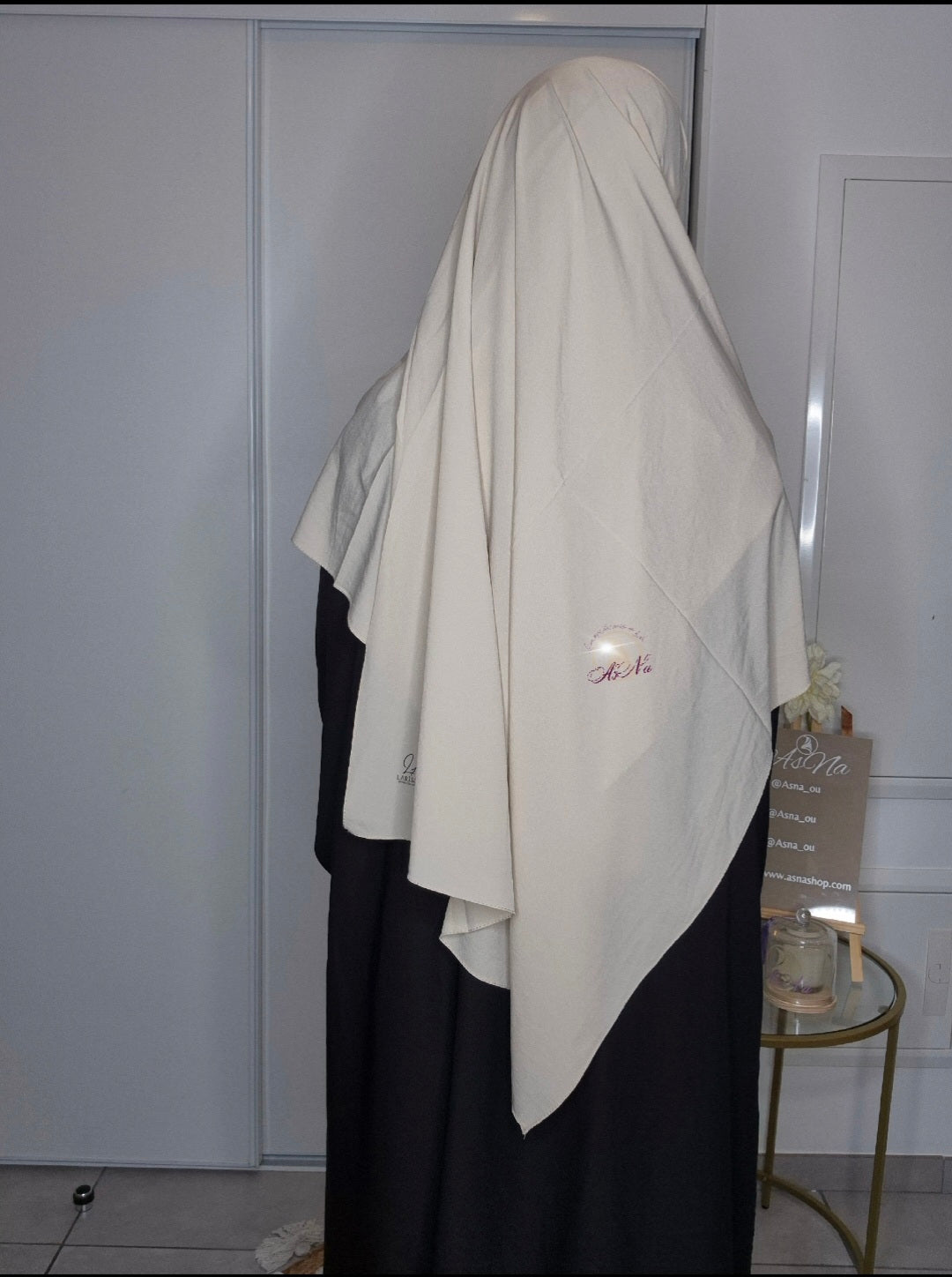 Hijab modal Larissa