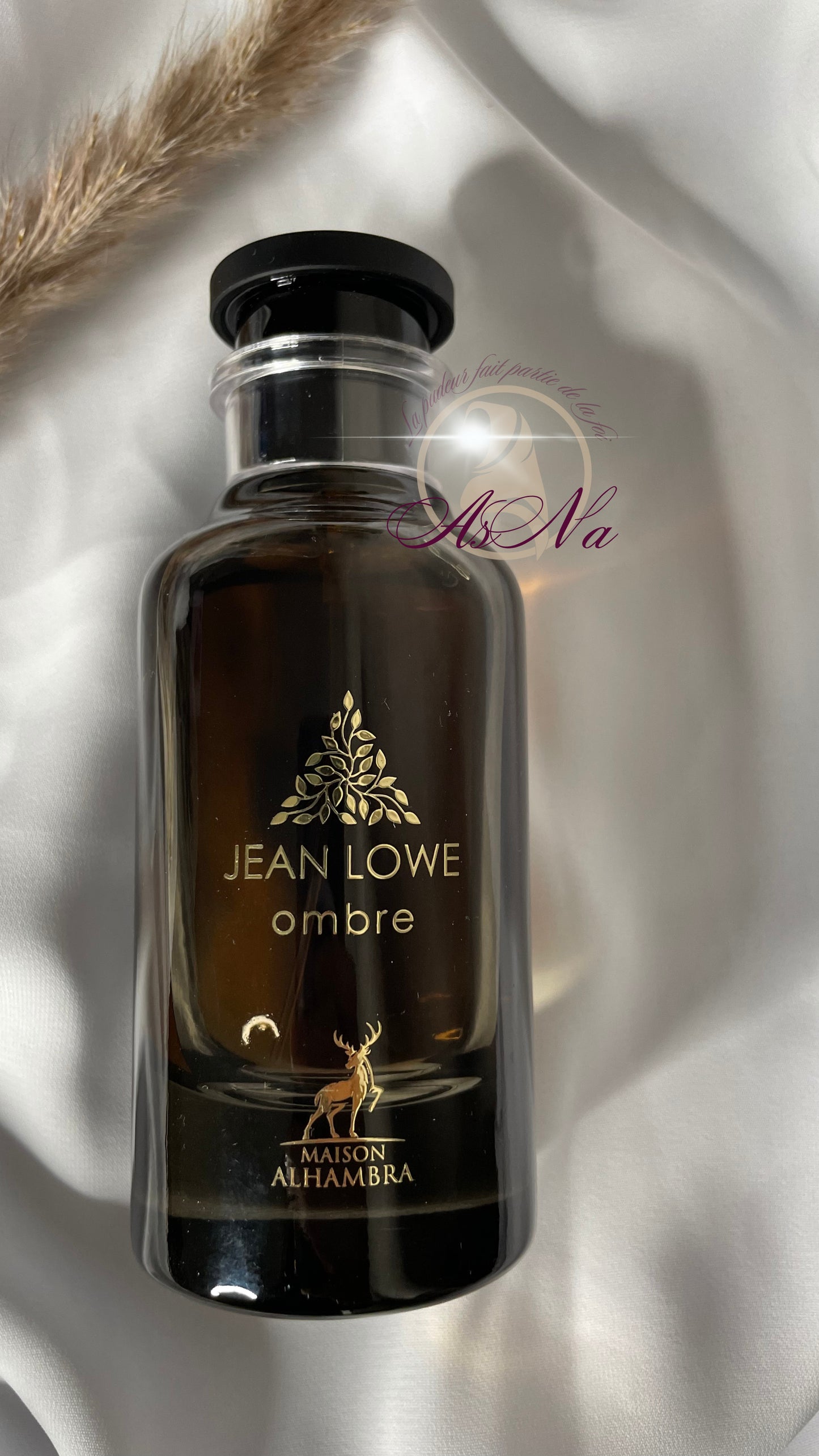 Jean Lowe Noir de Maison Al Hambra