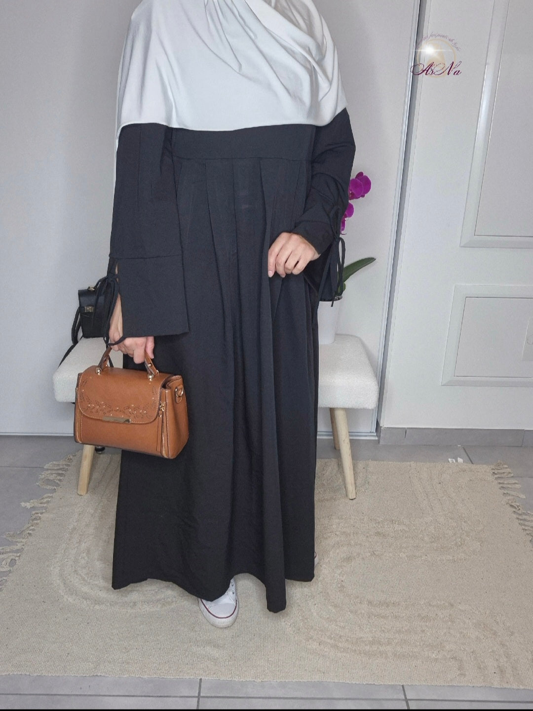 Abaya Amira