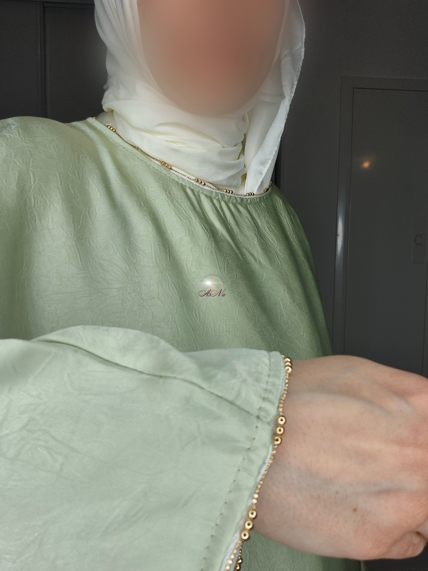 Abaya manche papillon