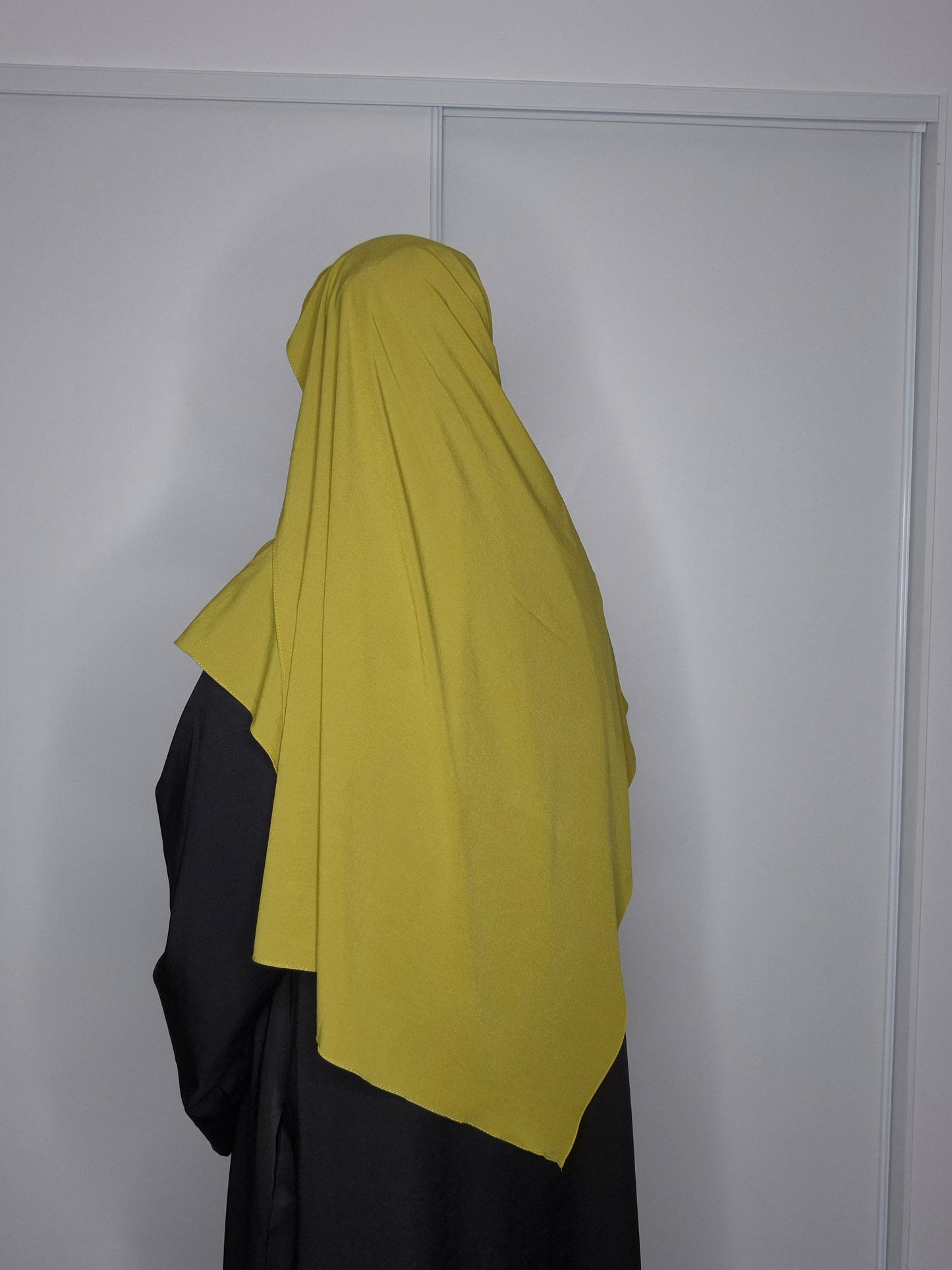 Hijab modal Larissa