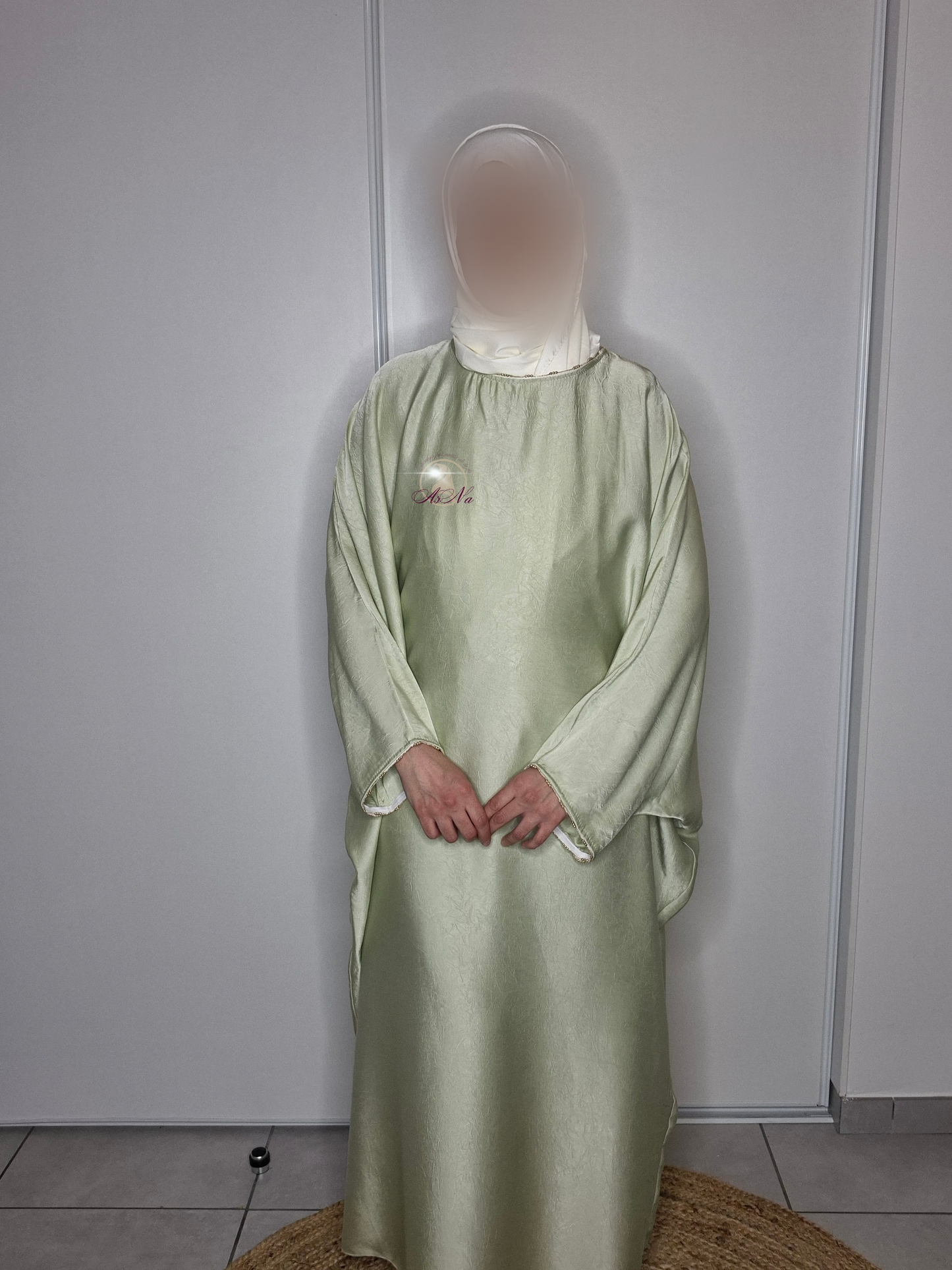 Abaya manche papillon